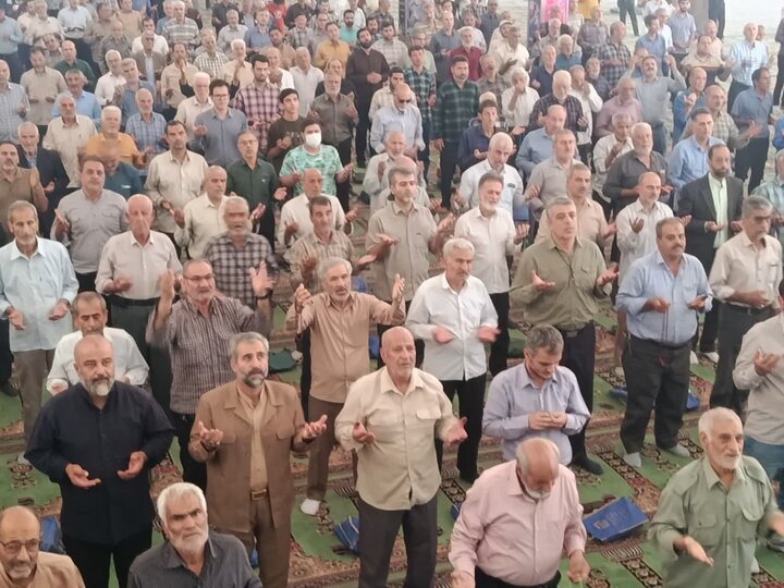 تصاویر/اقامه نماز عبادی سیاسی جمعه در ساوه
