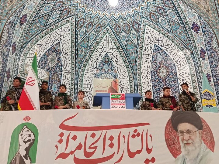 تصاویر/اقامه نماز عبادی سیاسی جمعه در ساوه