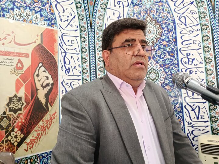 تصاویر/اقامه نماز عبادی سیاسی جمعه در ساوه