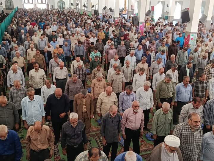 تصاویر/اقامه نماز عبادی سیاسی جمعه در ساوه