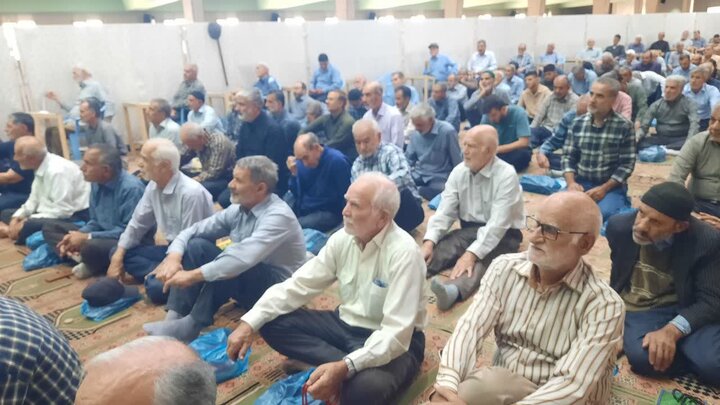 تصاویر/اقامه نماز عبادی سیاسی جمعه در خمین