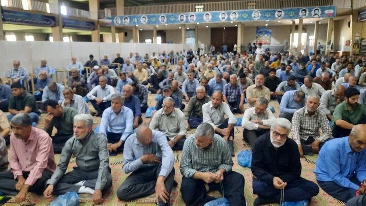 تصاویر/اقامه نماز عبادی سیاسی جمعه در خمین
