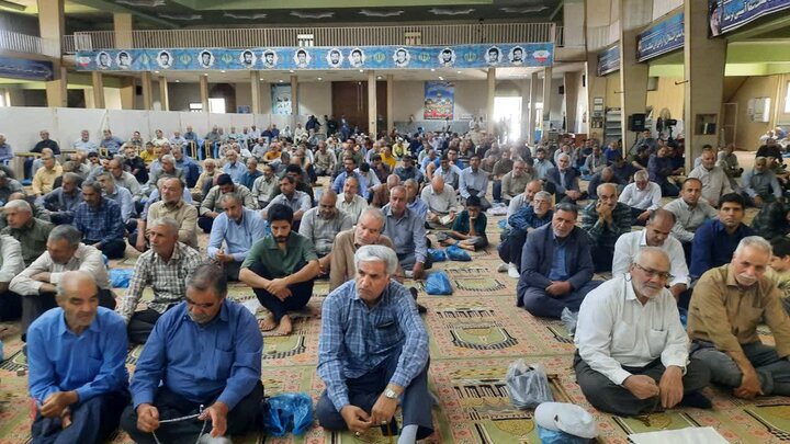 تصاویر/اقامه نماز عبادی سیاسی جمعه در خمین