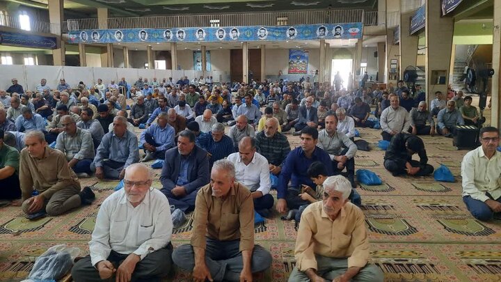 تصاویر/اقامه نماز عبادی سیاسی جمعه در خمین