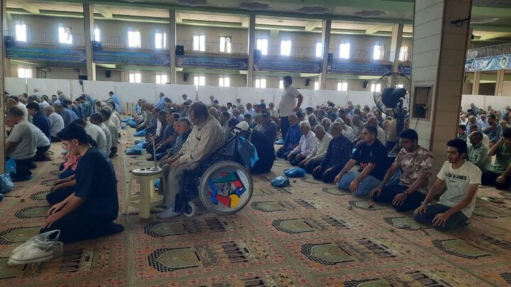 تصاویر/اقامه نماز عبادی سیاسی جمعه در خمین