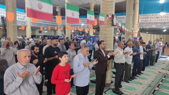 تصاویر/اقامه نماز جمعه الیگودرز