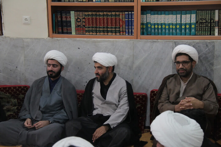 تصاویر/ دیدار مدیر حوزه علمیه بوشهر با آیت الله امامی حجتی