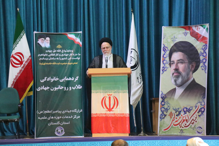 تصاویر / گردهمایی خانوادگی طلاب و روحانیون قرارگاه جهادی پیامبر اعظم (ص) در گلستان