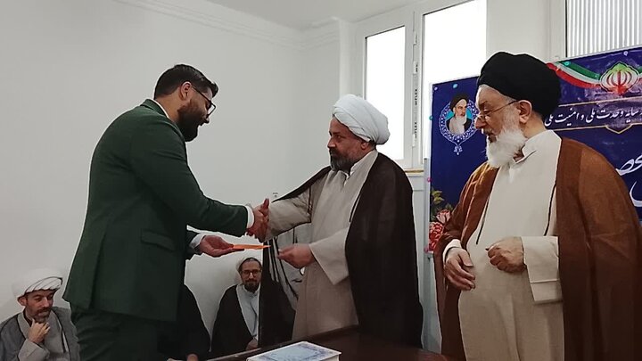 تصاویر/ مراسم افتتاحیه آغاز سال تحصیلی جدید مدرسه علمیه نائب الصدر رشت