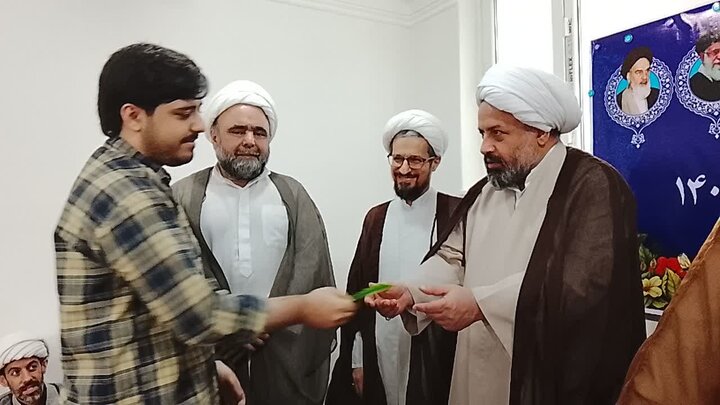 تصاویر/ مراسم افتتاحیه آغاز سال تحصیلی جدید مدرسه علمیه نائب الصدر رشت