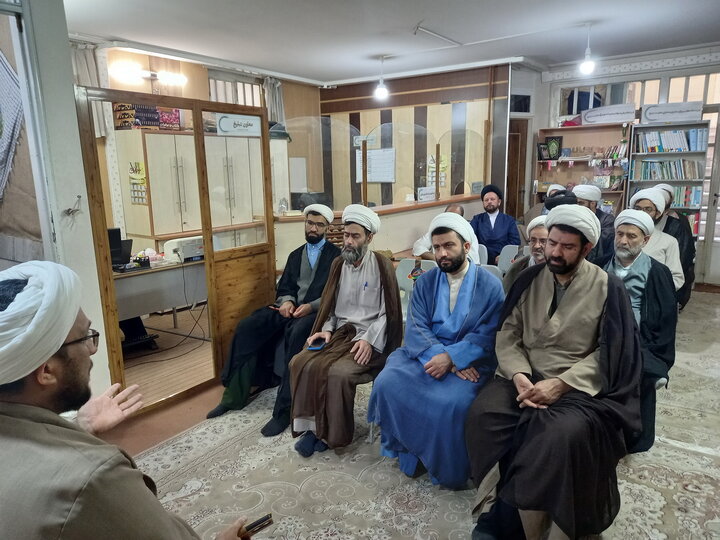 تصاویر/ نشست مبلغان هجرت بلند مدت حوزه علمیه منطقه کاشان