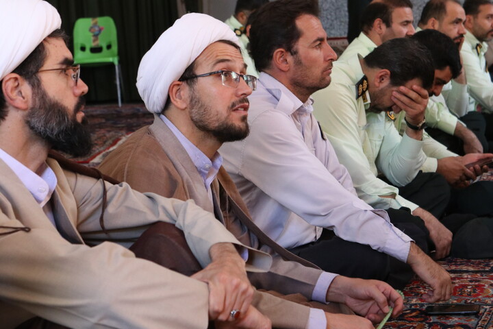 تصاویر/ برگزاری نماز جماعت و درس اخلاق آیت الله موسوی اصفهانی