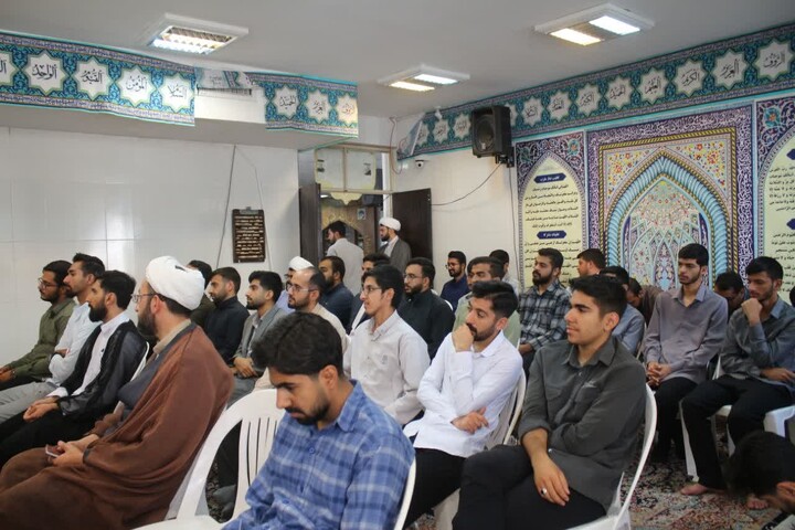 تصاویر/ سلسله‌ جلسات شرحی بر احادیث کتاب اصول کافی مؤسسه امام صادق(ع) شهر کرمان