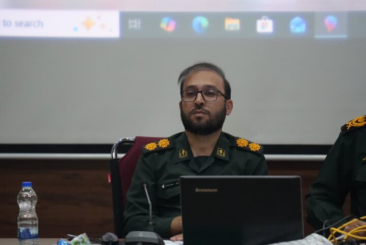 تصاویر /نشست فرمانده سپاه استان قزوین با اصحاب رسانه استان قزوین
