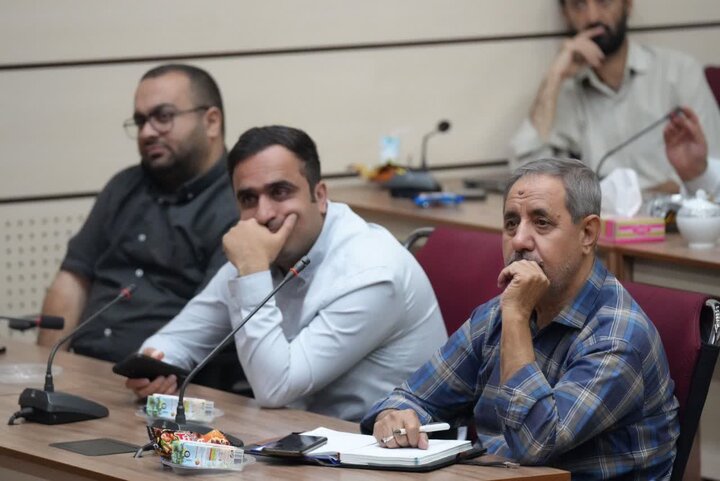 تصاویر /نشست فرمانده سپاه استان قزوین با اصحاب رسانه استان قزوین