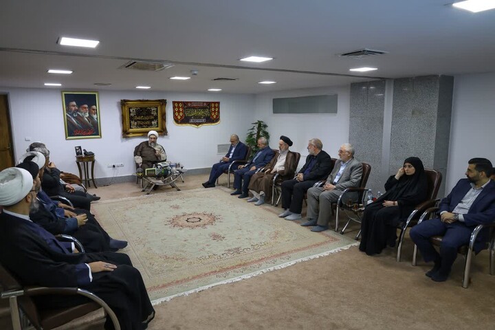 تصاویر / دیدار دبیر شورای عالی انقلاب فرهنگی با نماینده ولی فقیه در استان آذربایجان شرقی