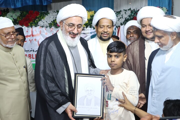 مدرسہ حسینیہ گھوسی میں مجمع علما ء وواعظین پوروانچل کے زیر اہتما م ایک روزہ تعلیمی و تربیتی و اصلاحی عظیم الشان جلسہ منعقد