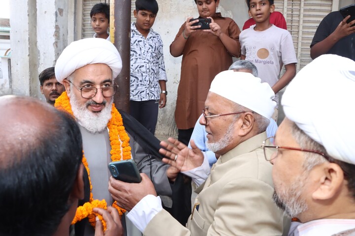 مدرسہ حسینیہ گھوسی میں مجمع علما ء وواعظین پوروانچل کے زیر اہتما م ایک روزہ تعلیمی و تربیتی و اصلاحی عظیم الشان جلسہ منعقد
