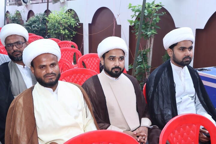 مدرسہ حسینیہ گھوسی میں مجمع علما ء وواعظین پوروانچل کے زیر اہتما م ایک روزہ تعلیمی و تربیتی و اصلاحی عظیم الشان جلسہ منعقد