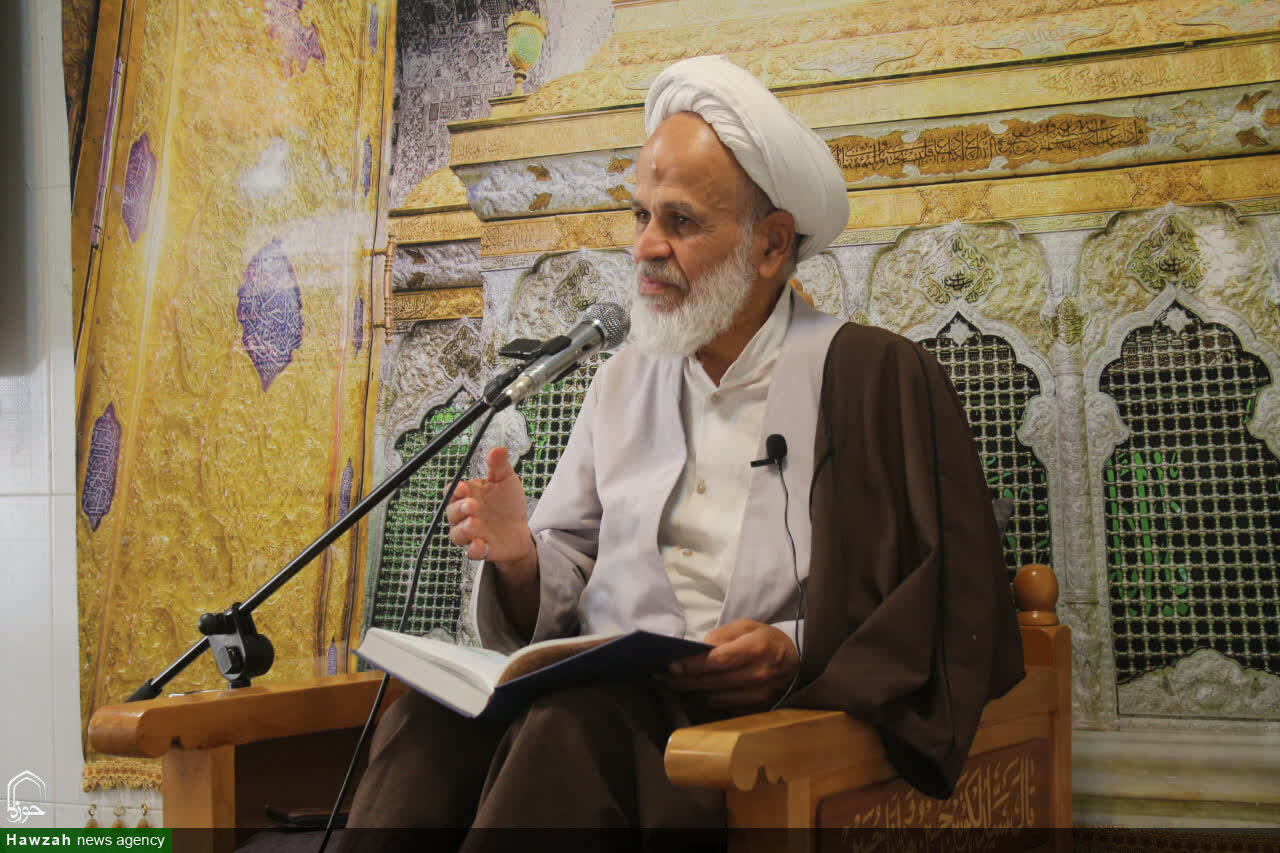 تصاویر/ سلسله‌ جلسات شرحی بر احادیث کتاب اصول کافی مؤسسه امام صادق(ع) شهر کرمان