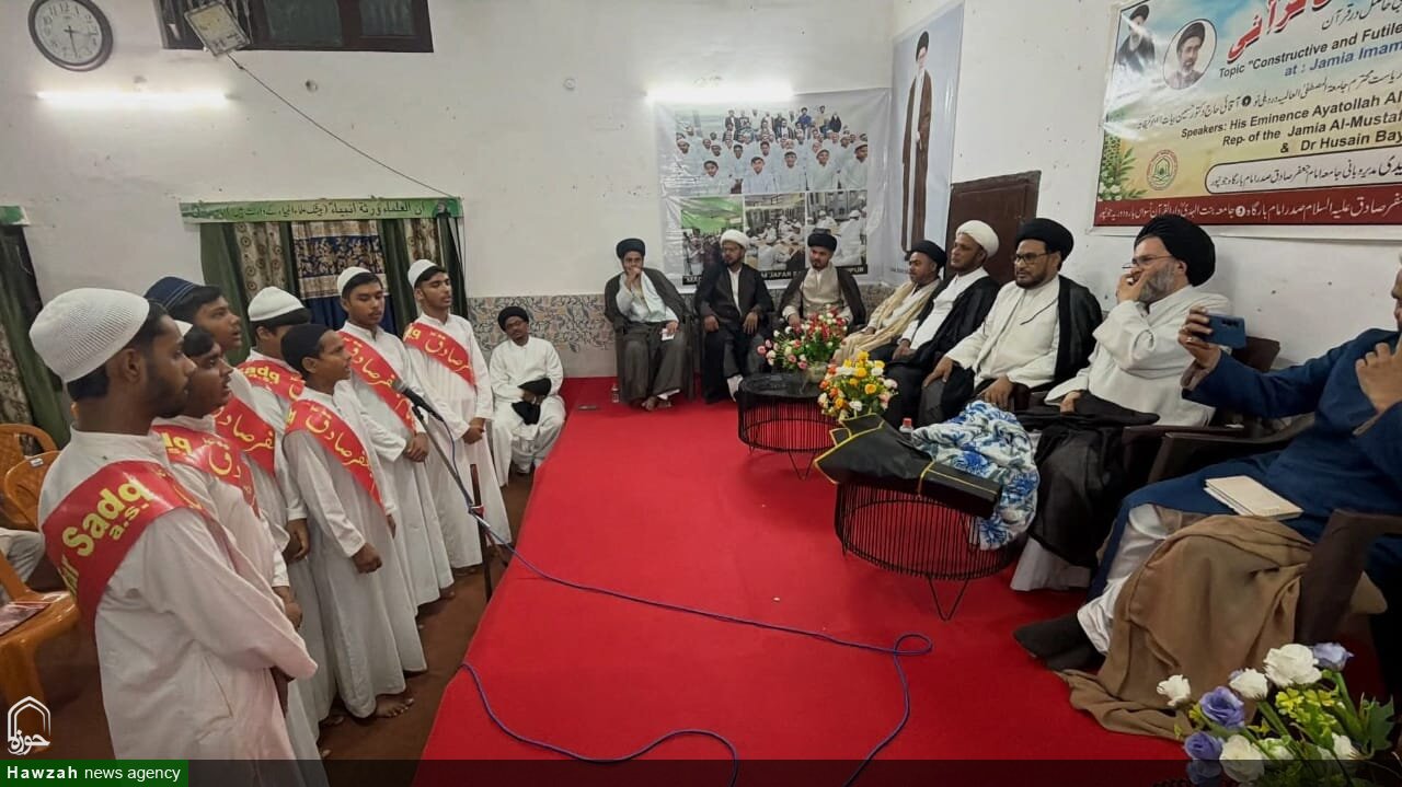छात्र अपनी शैक्षिक और शोध गतिविधियों का केंद्र कुरआन और नहजुल बलाग़ा को बनाएं: हुज्जतुल-इस्लाम सय्यद कमाल हुसैनी