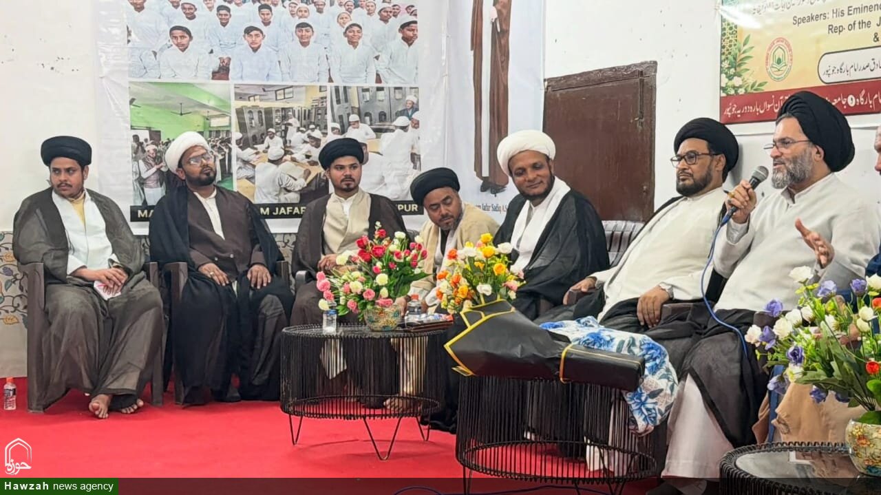 छात्र अपनी शैक्षिक और शोध गतिविधियों का केंद्र कुरआन और नहजुल बलाग़ा को बनाएं: हुज्जतुल-इस्लाम सय्यद कमाल हुसैनी