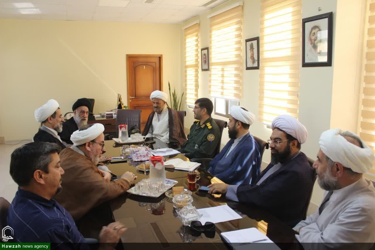 دومین جلسه شورای هماهنگی حفظ آثار و نشر ارزش‌های مشارکت روحانیت در دفاع مقدس استان اصفهان برگزار شد