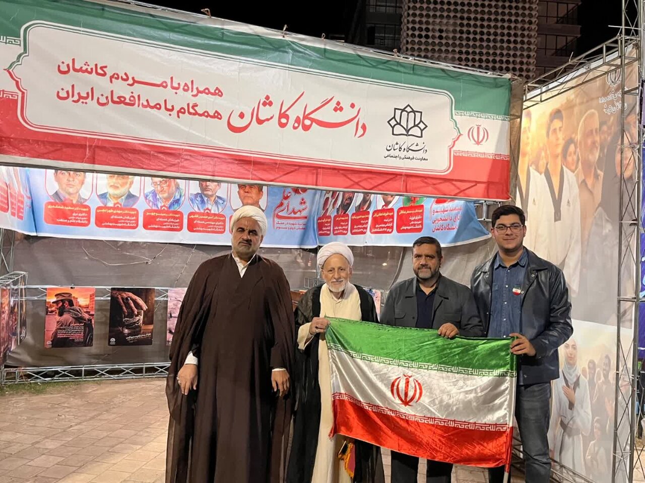 دویست شب ایستادگی، همدلی مردمی که پس از شهادت رهبر شهید، میدان را ترک نکردند