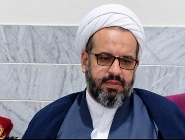 طلاب خود را برای نقش‌آفرینی در عرصه رسالت اجتماعی آماده کنند