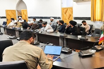 آغاز رسمی دروس سطح سه و چهار رشته امامت در کرمانشاه با کارگاه فنون مناظره+عکس