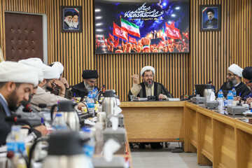 مبلغان از موعظه‌محوری به مربی‌گری و مخاطب‌شناسی حرکت کنند