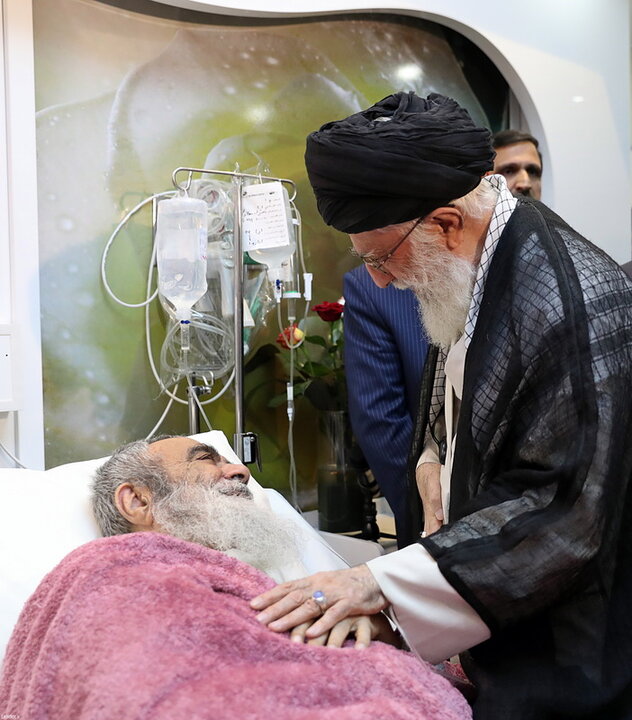 آیت‌الله العظمی مظاهری/ رهبر شهید