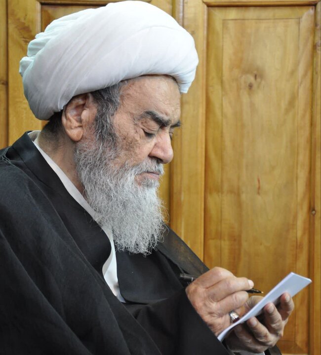 آیت‌الله العظمی مظاهری