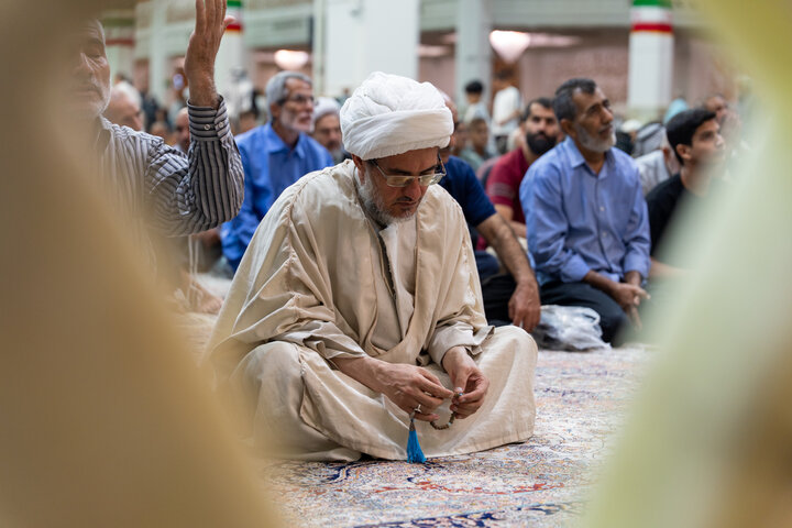 جشن شب میلاد امام عسکری(ع) در حرم بانوی کرامت