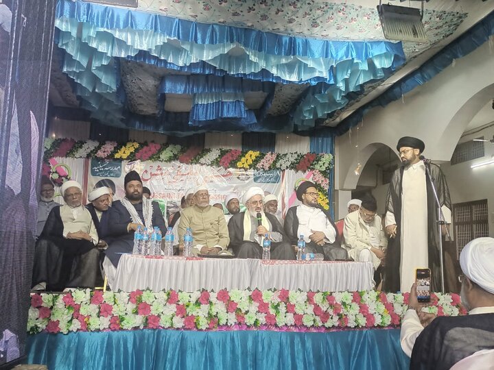 مدرسہ حسینیہ گھوسی میں مجمع علما ء وواعظین پوروانچل کے زیر اہتما م ایک روزہ تعلیمی و تربیتی و اصلاحی عظیم الشان جلسہ منعقد