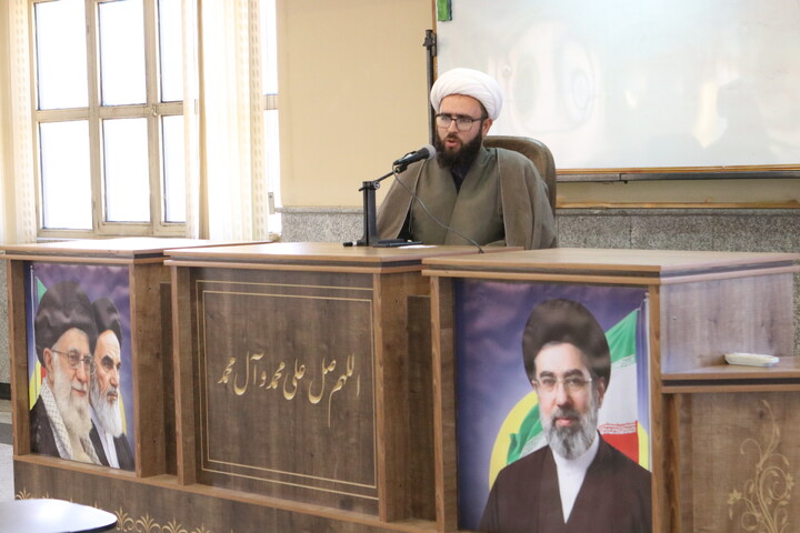 تصاویر/ جلسه توجیهی مبلغان امین حوزه علمیه همدان