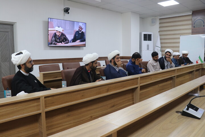 تصاویر / دیدار طلاب شاغل در آموزش و پرورش گلستان با مدیر حوزه علمیه استان
