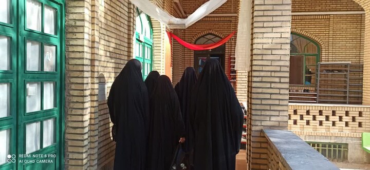 تصاویر| آغاز سال تحصیلی در مدرسه علمیه نرجس بیرجند