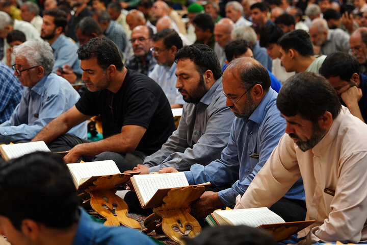برپایی کرسی تلاوت فاطمی در شام میلاد امام عسکری(ع)