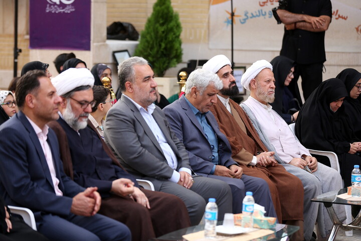 تصاویر/ جشن بزرگ خانوادگی میلاد خورشید سامرا