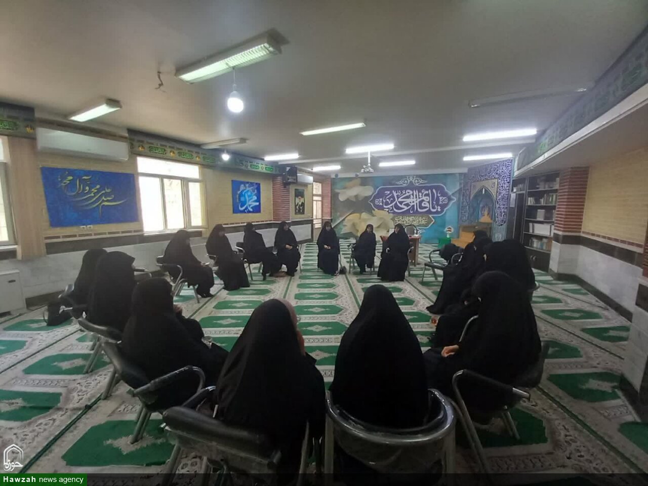 برگزاری نشست برنامه ریزی سال تحصیلی جدید در مدرسه علمیه خواهران دورود