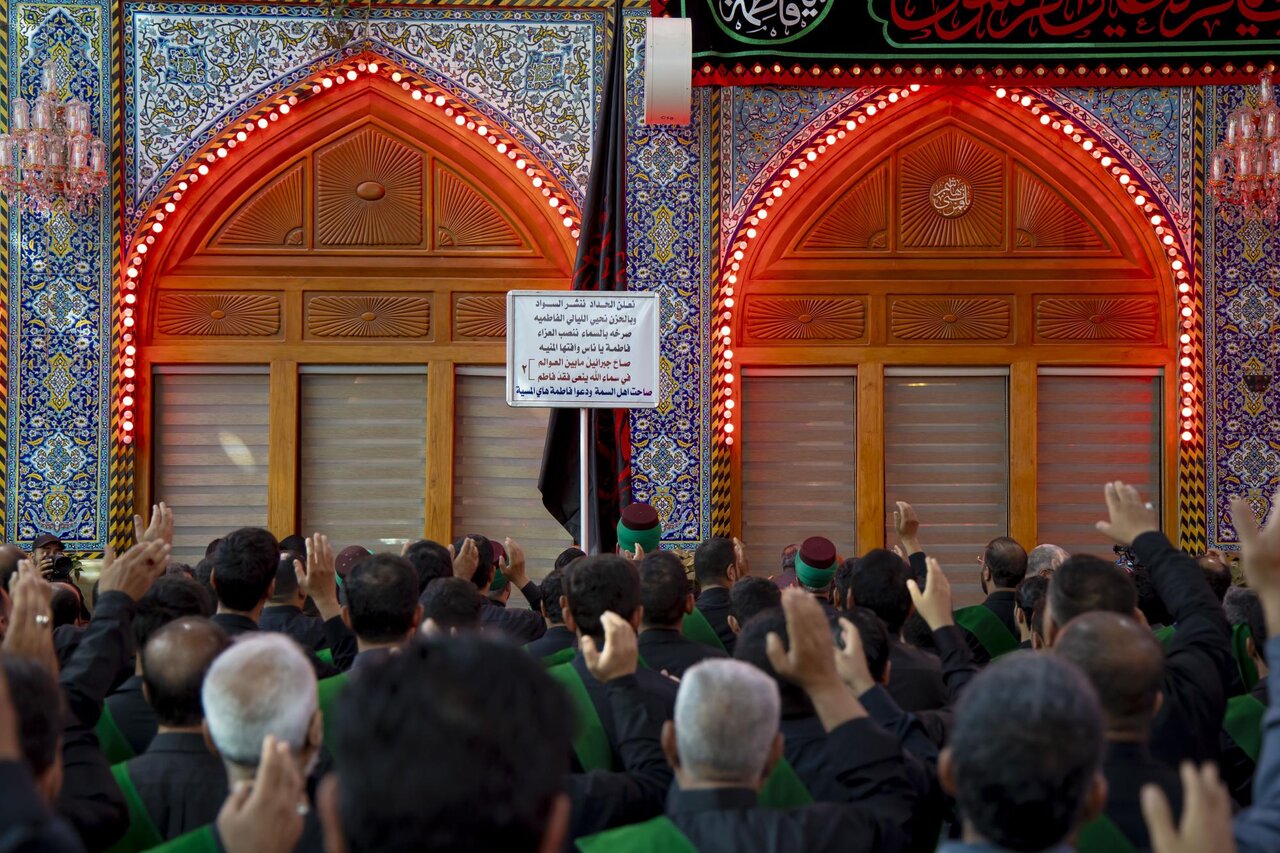 خدمة العتبتين المقدستين في كربلاء يحيون ذكرى شهادة السيدة الزهراء (عليها السلام) وفقًا للرواية الأولى