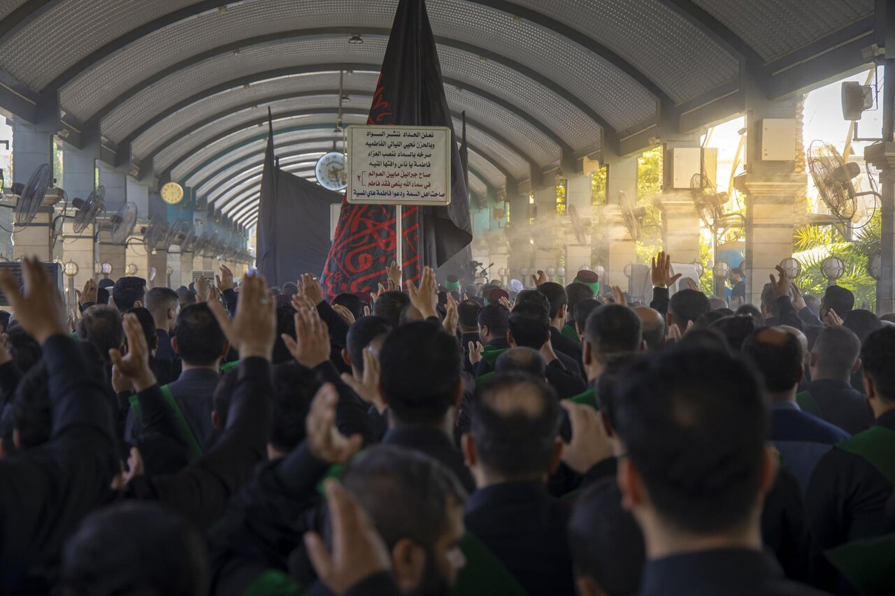 خدمة العتبتين المقدستين في كربلاء يحيون ذكرى شهادة السيدة الزهراء (عليها السلام) وفقًا للرواية الأولى
