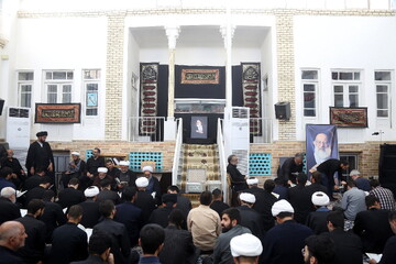 وداع با مرجع تقلیدی که بر قله اخلاق و فقاهت ایستاده بود + فیلم و عکس