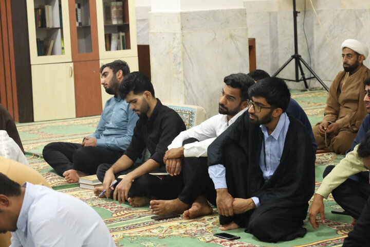 تصاویر/ مراسم ارتحال حضرت آیت الله العظمی شبیری زنجانی در مدرسه علمیه النبی ص بندرعباس
