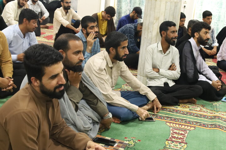 تصاویر/ مراسم ارتحال حضرت آیت الله العظمی شبیری زنجانی در مدرسه علمیه النبی ص بندرعباس