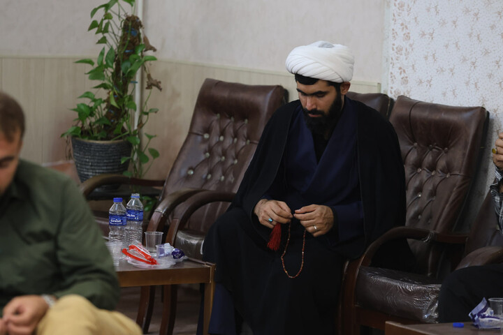 نشست روحانیون شاغل در آموزش و پرورش با امام جمعه همدان
