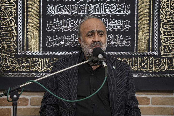 ابراز تسلیت خادمان حرم مطهر بانوی کرامت به بیت آیت‌الله شبیری زنجانی