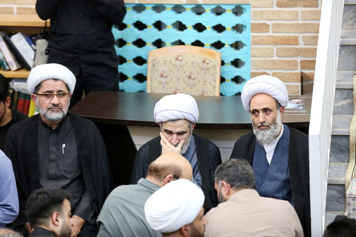 تصاویر/ مراسم وداع با پیکر مطهر حضرت آیت الله حاج سید موسی شبیری زنجانی(ره)