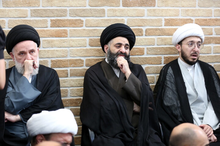 تصاویر/ مراسم وداع با پیکر مطهر حضرت آیت الله حاج سید موسی شبیری زنجانی(ره)